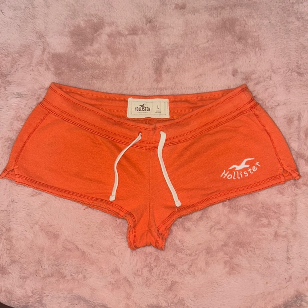 Hollister low rise shorts